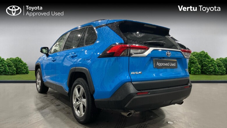 Toyota RAV4 2.5 VVT-i Hybrid Design 5dr CVT Hybrid Estate